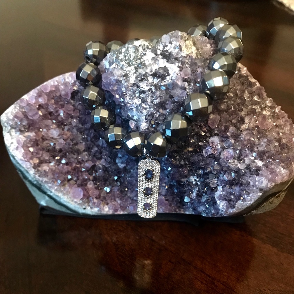 Authentic Hematite Crystal Gemstone bracelet 🖤